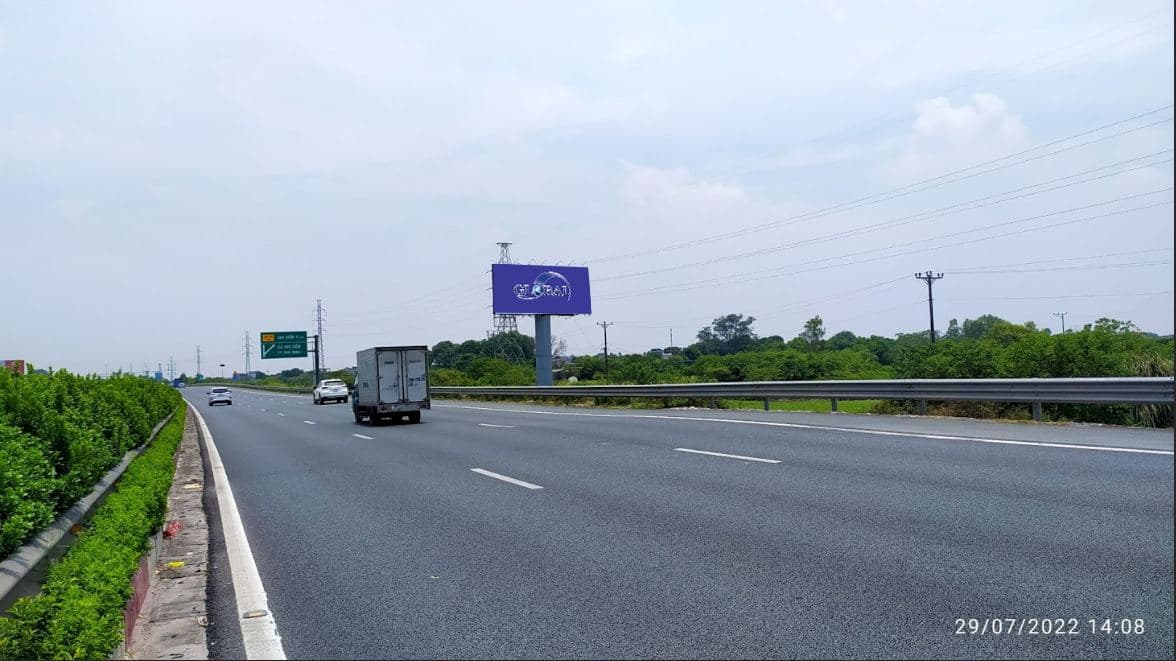 Ảnh vị trí 51A (H7/202+70) QL1A Bên tay phải hướng cao tốc Pháp Vân - Cầu Giẽ, 2/3