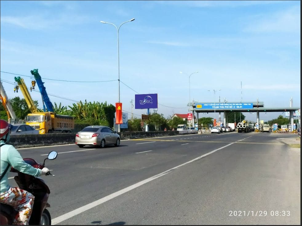 Ảnh vị trí VT-62 bên phải QL51A hướng từ Sài Gòn đi Vũng Tàu, 2/3