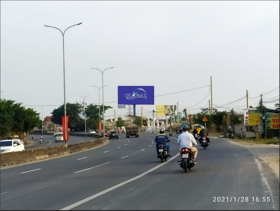 Ảnh vị trí VT-62 bên phải QL51A hướng từ Sài Gòn đi Vũng Tàu, 1/3